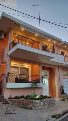 Feel at Home - Kalamata - Near the center